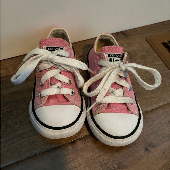 Kids Converse - Picture 8 of 10